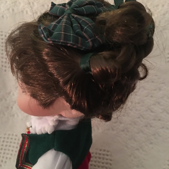 Heritage Collection Samantha Porcelain Doll-NEW - Picture 2 of 8